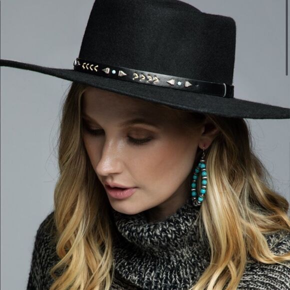 Navajo Inspired Bohemian Wool Boater Hat in BLACK - Picture 2 of 16